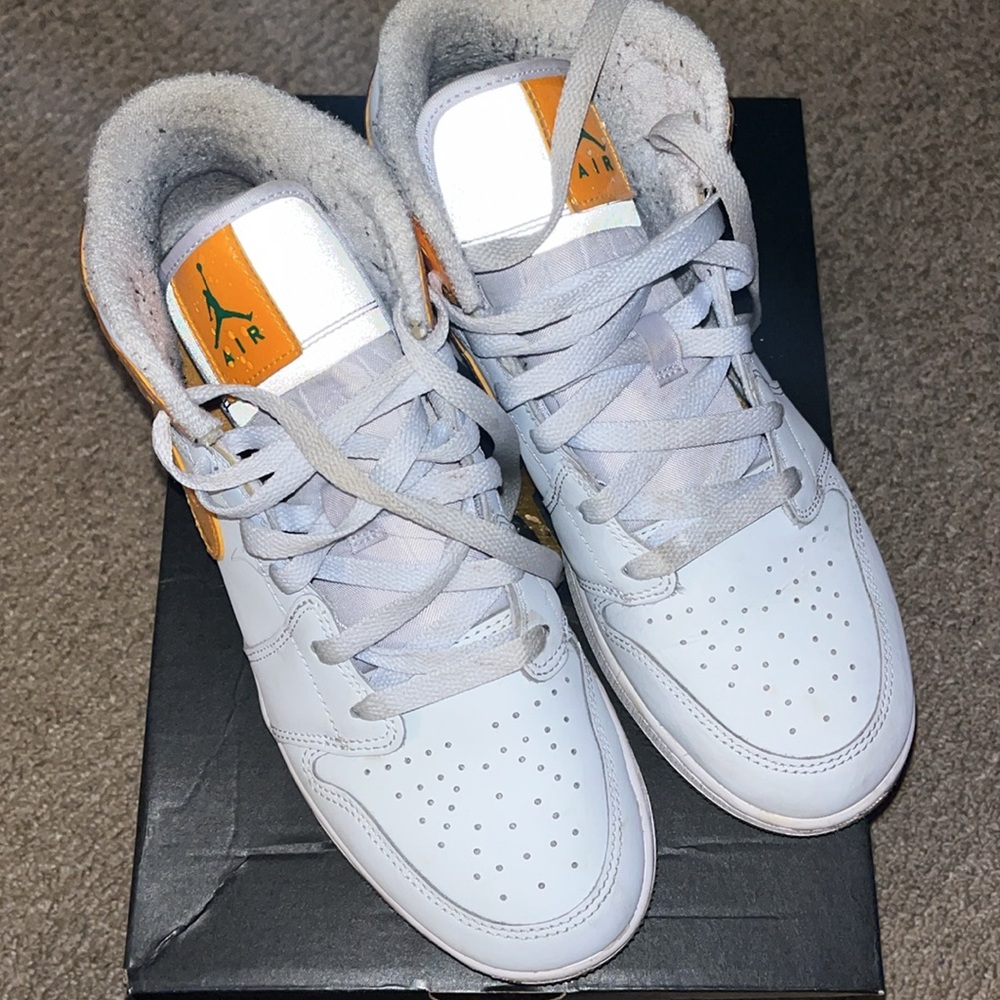 Jordan 1 mid - Picture 2 of 8
